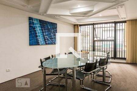 Apartamento para alugar com 34m², 1 quarto e 1 vaga Apartamento para alugar com 34m², 1 quarto e 1 vagaÁrea Comum - Sala de Reunião