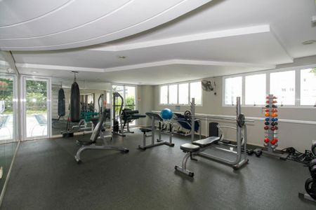 Apartamento para alugar com 34m², 1 quarto e 1 vaga Apartamento para alugar com 34m², 1 quarto e 1 vagaÁrea Comum - Academia
