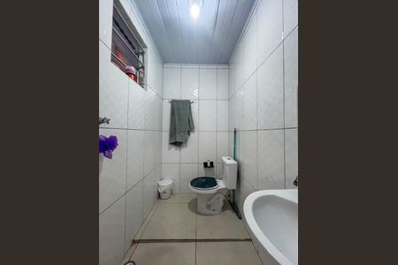 Casa de condomínio à venda com 120m², 6 quartos e 2 vagasCasa 1 - Banheiro