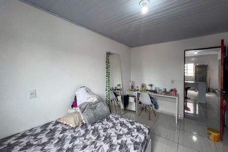 Casa de condomínio à venda com 120m², 6 quartos e 2 vagasCasa 1 - Quarto 1