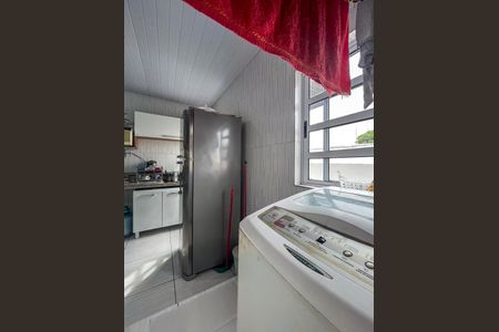 Casa de condomínio à venda com 120m², 6 quartos e 2 vagasCasa 1 - Area de Serviço