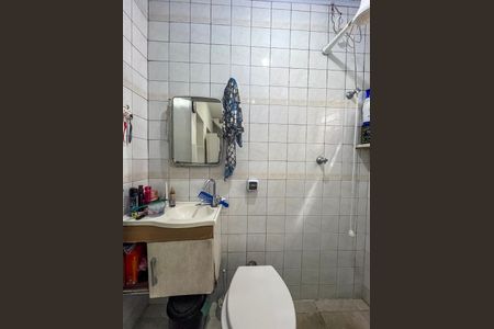 Casa de condomínio à venda com 120m², 6 quartos e 2 vagasCasa 3 - Banheiro