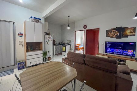 Casa de condomínio à venda com 120m², 6 quartos e 2 vagasCasa 2 - Sala