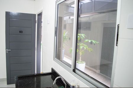 Cozinha de apartamento para alugar com 2 quartos, 44m² em Vila Carrão, São Paulo