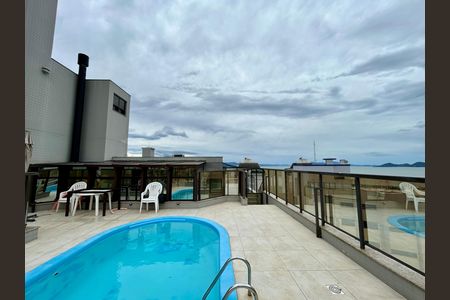 Apartamento para alugar com 260m², 4 quartos e 2 vagasPiscina