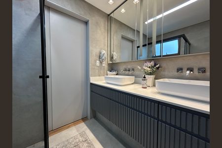 Apartamento para alugar com 260m², 4 quartos e 2 vagasBanheiro suíte 2