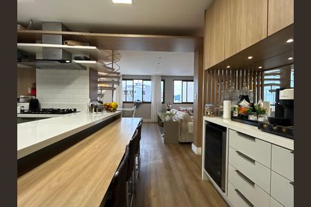 Apartamento para alugar com 260m², 4 quartos e 2 vagasCozinha 