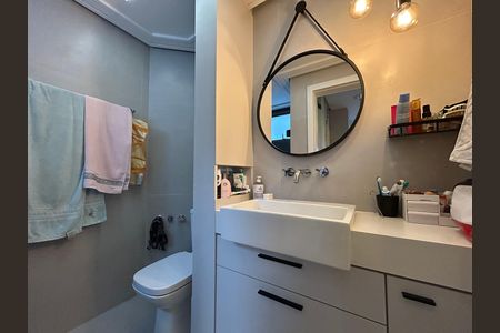 Apartamento para alugar com 260m², 4 quartos e 2 vagasBanheiro suíte 1