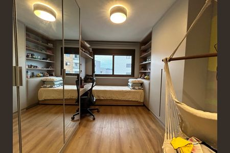Apartamento para alugar com 260m², 4 quartos e 2 vagasSuíte 1