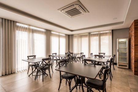 Apartamento à venda com 41m², 1 quarto e 1 vaga Apartamento à venda com 41m², 1 quarto e 1 vagaÁrea comum - Salão de festas
