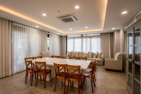 Apartamento à venda com 41m², 1 quarto e 1 vaga Apartamento à venda com 41m², 1 quarto e 1 vagaÁrea comum - Salão de festas