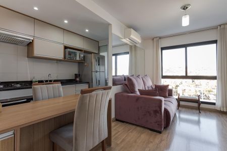 Apartamento à venda com 41m², 1 quarto e 1 vaga Apartamento à venda com 41m², 1 quarto e 1 vagaSala