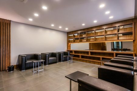 Apartamento à venda com 41m², 1 quarto e 1 vaga Apartamento à venda com 41m², 1 quarto e 1 vagaÁrea comum - Salão de festas