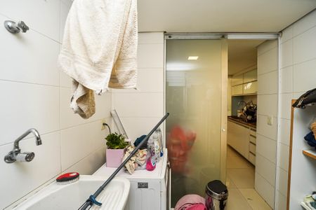 Apartamento à venda com 148m², 3 quartos e 1 vaga Apartamento à venda com 148m², 3 quartos e 1 vagaÁrea de Serviço