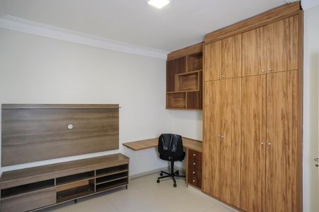 Casa para alugar com 273m², 3 quartos e 3 vagasSuíte 2