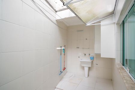 Casa para alugar com 273m², 3 quartos e 3 vagasárea de serviço
