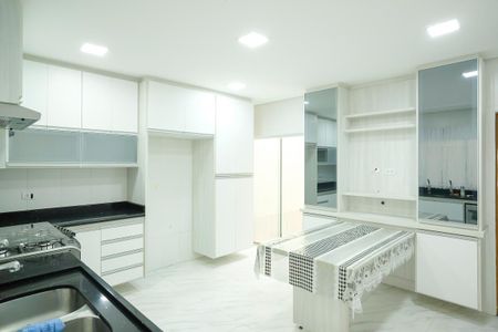 Casa para alugar com 273m², 3 quartos e 3 vagasCozinha