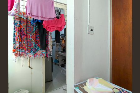 Apartamento à venda com 57m², 2 quartos e sem vaga Apartamento à venda com 57m², 2 quartos e sem vagaQuarto de Serviço