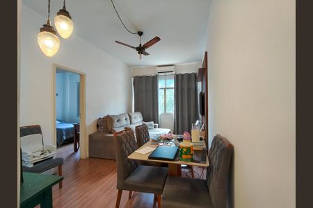 Sala de apartamento à venda com 2 quartos, 57m² em Tijuca, Rio de Janeiro
