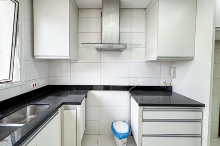 Apartamento para alugar com 151m², 3 quartos e 3 vagas