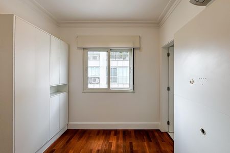 Apartamento para alugar com 151m², 3 quartos e 3 vagas