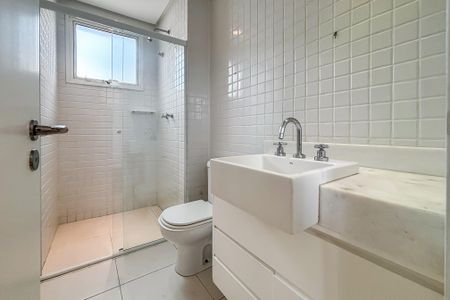 Apartamento para alugar com 151m², 3 quartos e 3 vagas