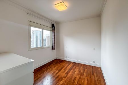 Apartamento para alugar com 151m², 3 quartos e 3 vagas