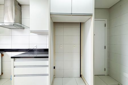 Apartamento para alugar com 151m², 3 quartos e 3 vagas