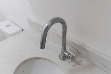 Apartamento para alugar com 71m², 3 quartos e 1 vaga Apartamento para alugar com 71m², 3 quartos e 1 vagaBanheiro social