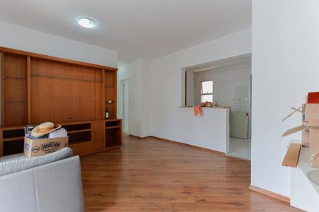 Sala de apartamento para alugar com 3 quartos, 71m² em Jardim Pereira Leite, São Paulo