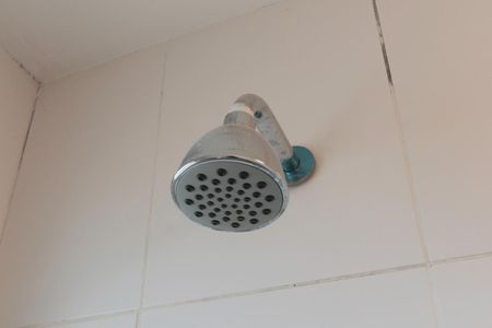 Apartamento para alugar com 71m², 3 quartos e 1 vaga Apartamento para alugar com 71m², 3 quartos e 1 vagaBanheiro da suíte
