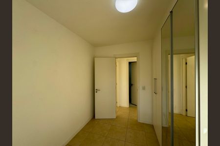 Apartamento para alugar com 68m², 2 quartos e 1 vaga Apartamento para alugar com 68m², 2 quartos e 1 vagaQuarto