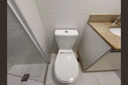 Apartamento para alugar com 68m², 2 quartos e 1 vaga Apartamento para alugar com 68m², 2 quartos e 1 vagaBanheiro Social