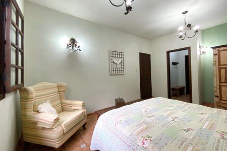 Casa de condomínio à venda com 278m², 3 quartos e 5 vagas Casa de condomínio à venda com 278m², 3 quartos e 5 vagasSuite