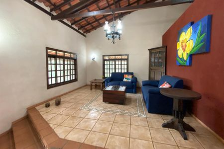 Casa de condomínio à venda com 278m², 3 quartos e 5 vagas Casa de condomínio à venda com 278m², 3 quartos e 5 vagasSala de Estar