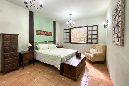 Suite  de casa de condomínio à venda com 3 quartos, 278m² em Casa Branca, Brumadinho
