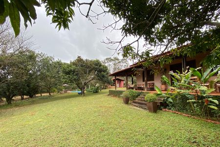 Casa de condomínio à venda com 278m², 3 quartos e 5 vagas