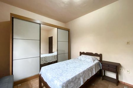 Casa de condomínio à venda com 278m², 3 quartos e 5 vagas Casa de condomínio à venda com 278m², 3 quartos e 5 vagasQuarto 3