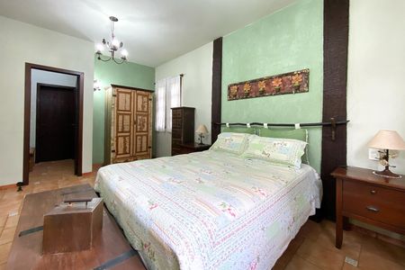 Casa de condomínio à venda com 278m², 3 quartos e 5 vagas Casa de condomínio à venda com 278m², 3 quartos e 5 vagasSuite