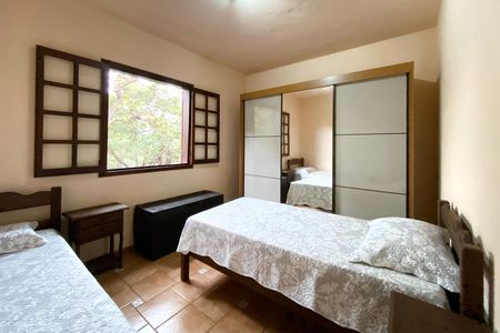 Casa de condomínio à venda com 278m², 3 quartos e 5 vagas Casa de condomínio à venda com 278m², 3 quartos e 5 vagasQuarto 3
