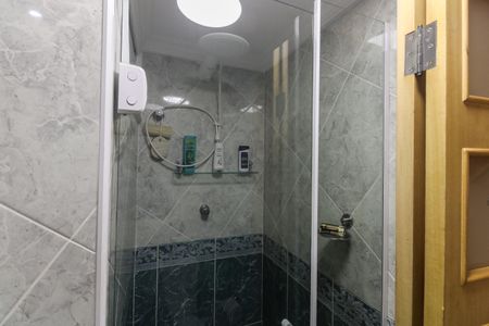 Apartamento à venda com 61m², 3 quartos e 1 vaga Apartamento à venda com 61m², 3 quartos e 1 vagaBanheiro
