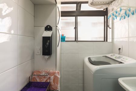 Apartamento à venda com 61m², 3 quartos e 1 vaga Apartamento à venda com 61m², 3 quartos e 1 vagaÁrea de Serviço