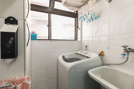 Apartamento à venda com 61m², 3 quartos e 1 vaga Apartamento à venda com 61m², 3 quartos e 1 vagaÁrea de Serviço