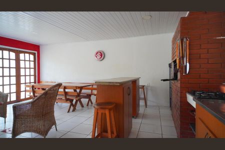 Casa para alugar com 170m², 3 quartos e 3 vagasÁrea gourmet 