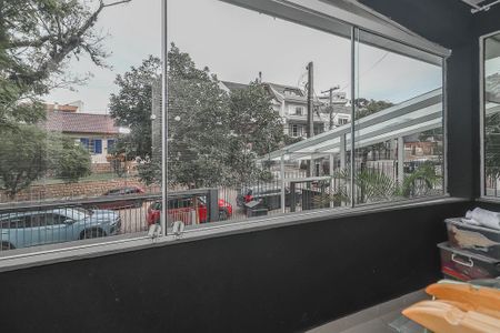 Sala de casa à venda com 2 quartos, 500m² em Vila Jardim, Porto Alegre