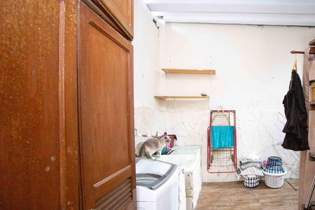 Casa à venda com 450m², 3 quartos e 2 vagasÁrea de Serviço
