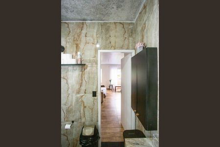 Casa à venda com 450m², 3 quartos e 2 vagasBanheiro 1