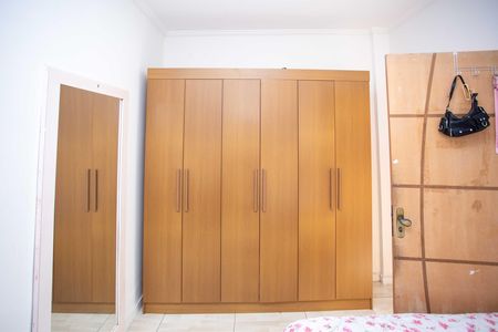 Casa à venda com 450m², 3 quartos e 2 vagasQuarto 3