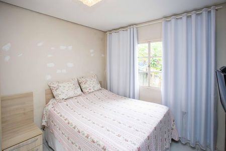 Casa à venda com 450m², 3 quartos e 2 vagasQuarto 1