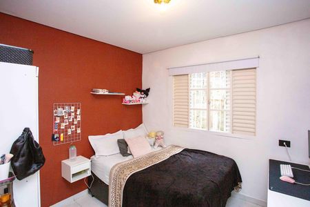 Casa à venda com 450m², 3 quartos e 2 vagasQuarto 2